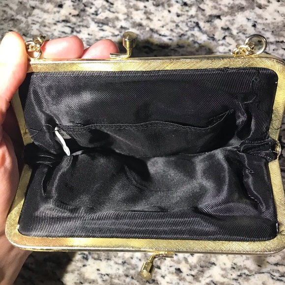 La Regale Black Beaded Clutch - Picture 5 of 6